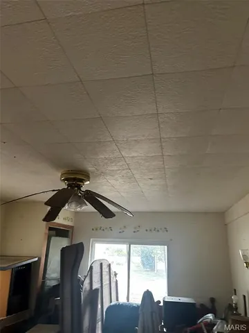 $30,000 | 303 Cedar Street, Harvel, IL 62538