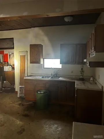 $30,000 | 303 Cedar Street, Harvel, IL 62538