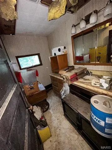 $30,000 | 303 Cedar Street, Harvel, IL 62538