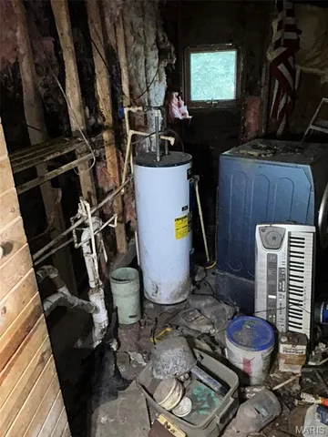 $30,000 | 303 Cedar Street, Harvel, IL 62538