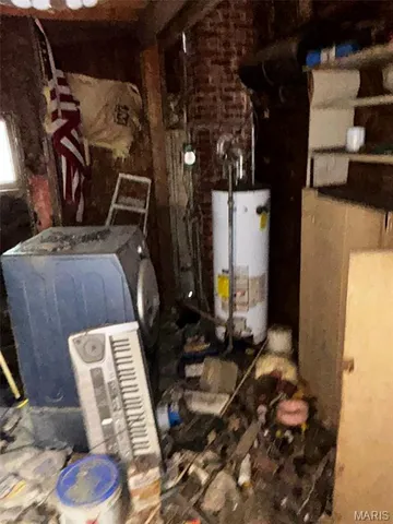 $30,000 | 303 Cedar Street, Harvel, IL 62538