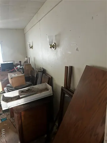 $30,000 | 303 Cedar Street, Harvel, IL 62538