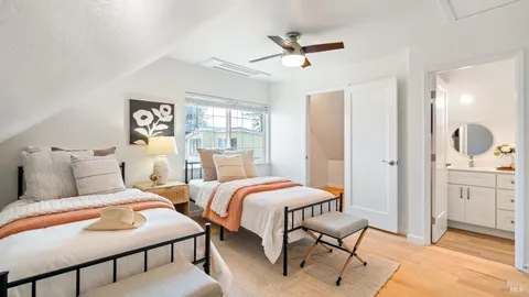 $770,000 | 21 Alta Drive, Petaluma, CA 94954