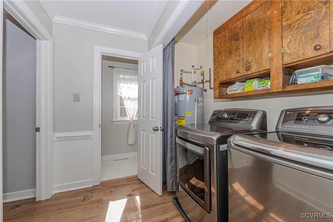 13318 Lady Ashley Road Midlothian, VA 23114 - Photo 19 of 37 Clothes washing area featuring storage cabinets an
