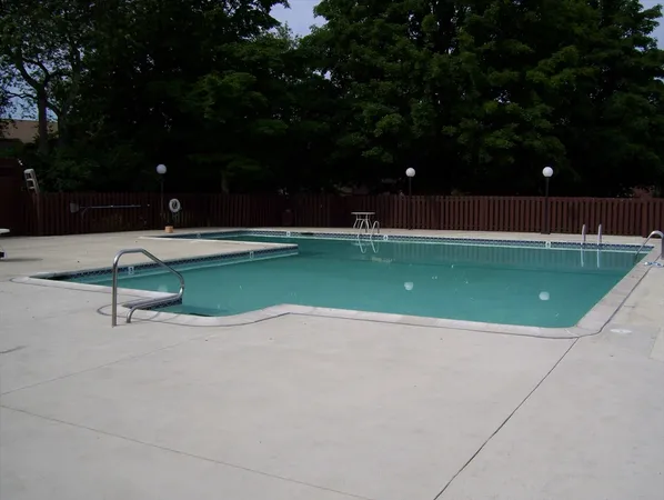 $350,000 | 15 Davis Road, Unit B8, Acton, MA 01720
