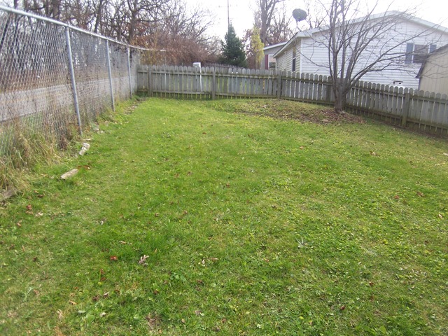 1 Fishook Bay Road Lakemoor, IL 60051 - Photo 2 of 11