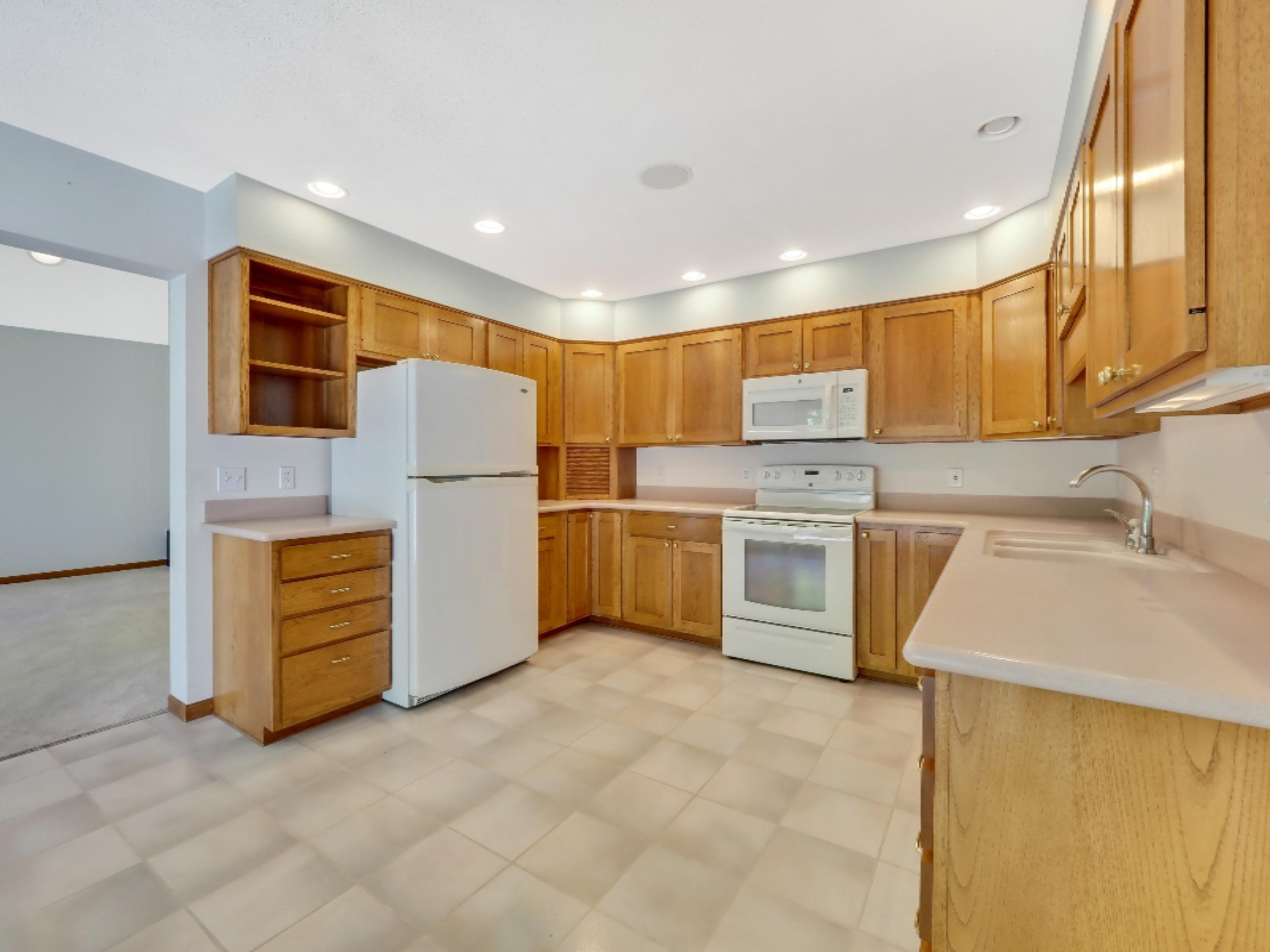 3669 Rakoniewski Road Manistee, MI 49660 - Photo 8 of 32 Kitchen with lots of countertops
