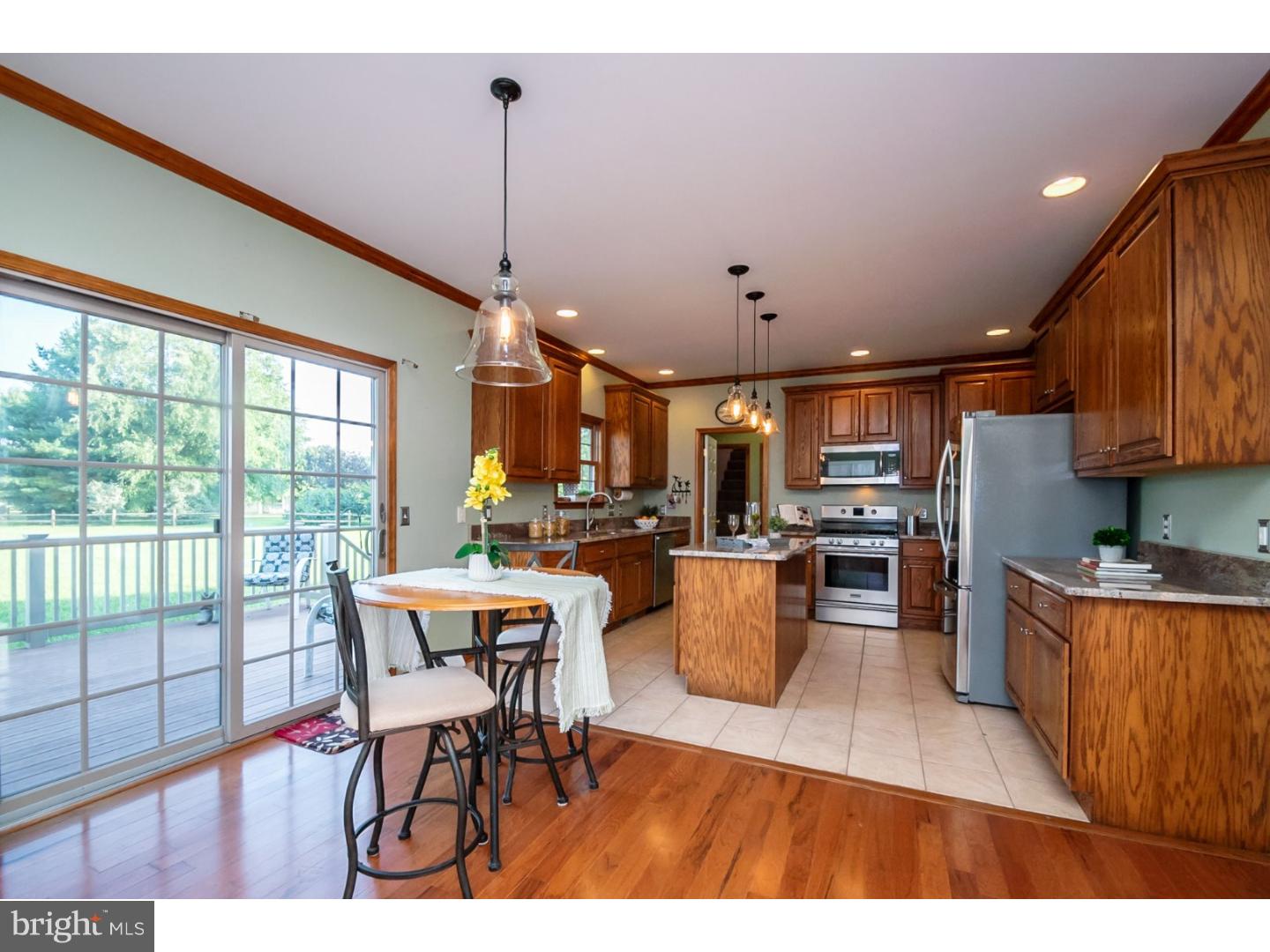 Breakfast Room