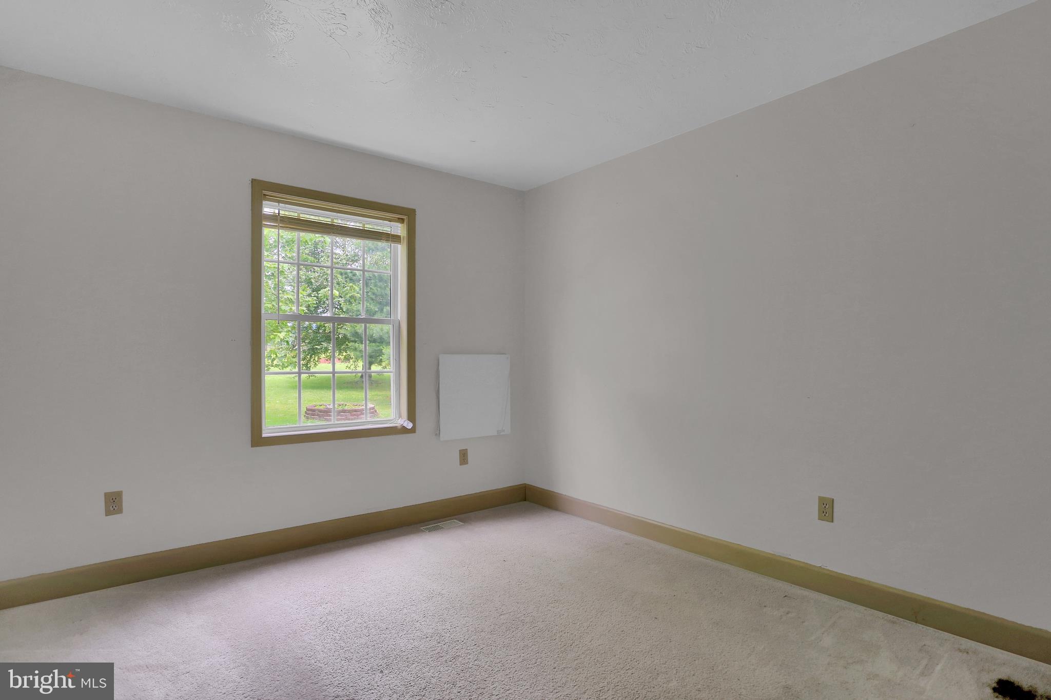 560 Orrtanna Road Orrtanna, PA 17353 - Photo 17 of 32 Gallery Image 17
