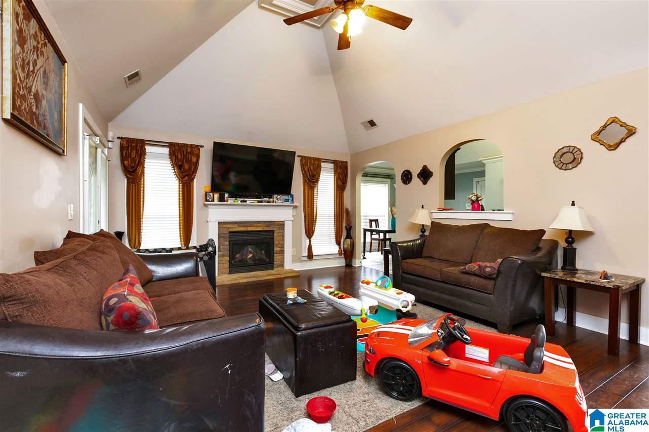 1029 Pearl Place Calera, AL 35040 - Photo 5 of 7