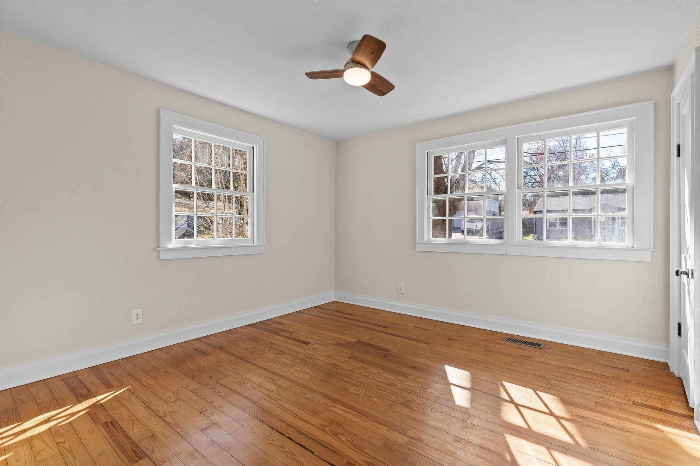123 Passons Road Chattanooga, TN 37415 - Photo 10 of 32 10-Passons-9