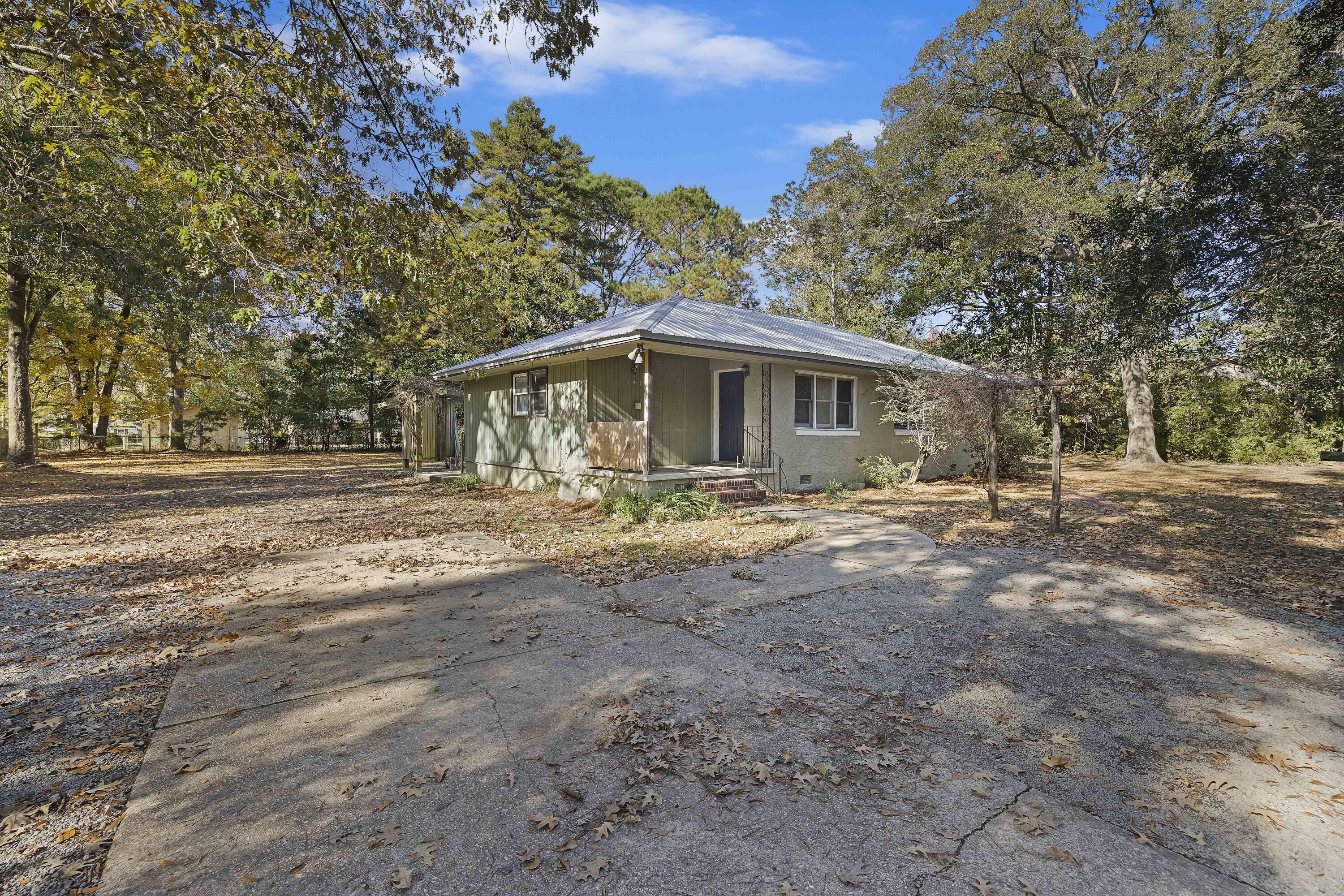 1950 Old Parsonage Road Charleston, SC 29414 - Photo 9 of 14 4L1A4357