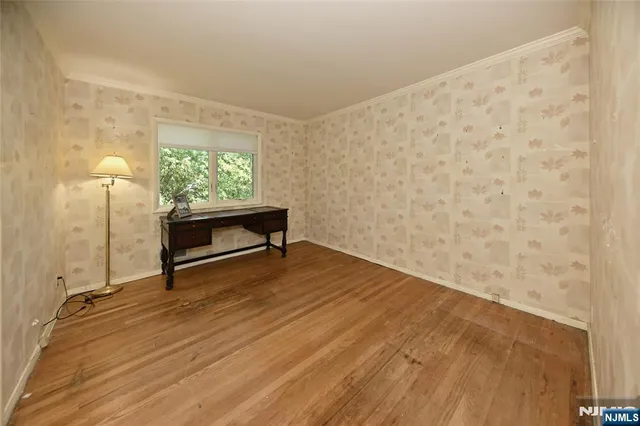 $1,950,000 | 5 Ellington Place, Englewood Cliffs, NJ 07632