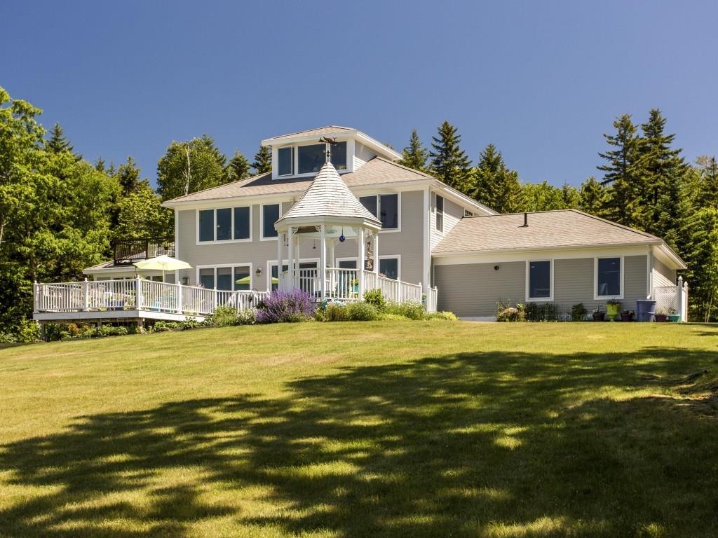 7 Spyglass Hl Road East Boothbay, ME 04544 - Photo 2 of 35 Large lawn with beautiful gardens