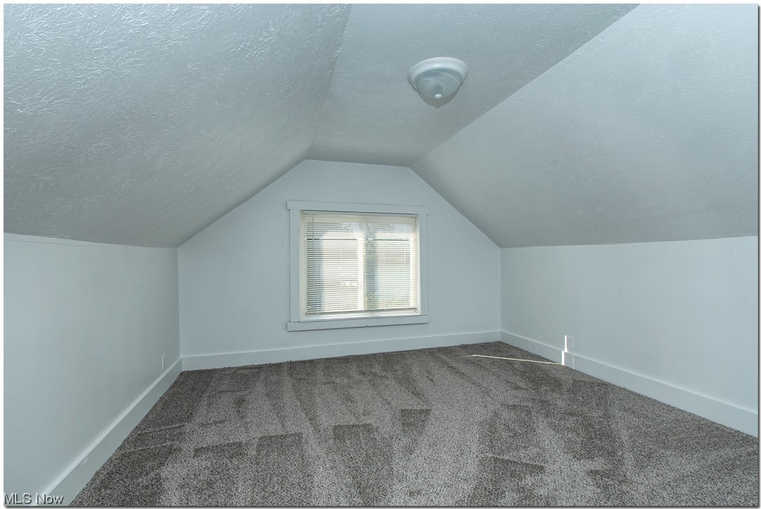 815 Thayer Street Akron, OH 44310 - Photo 27 of 32 3rd floor