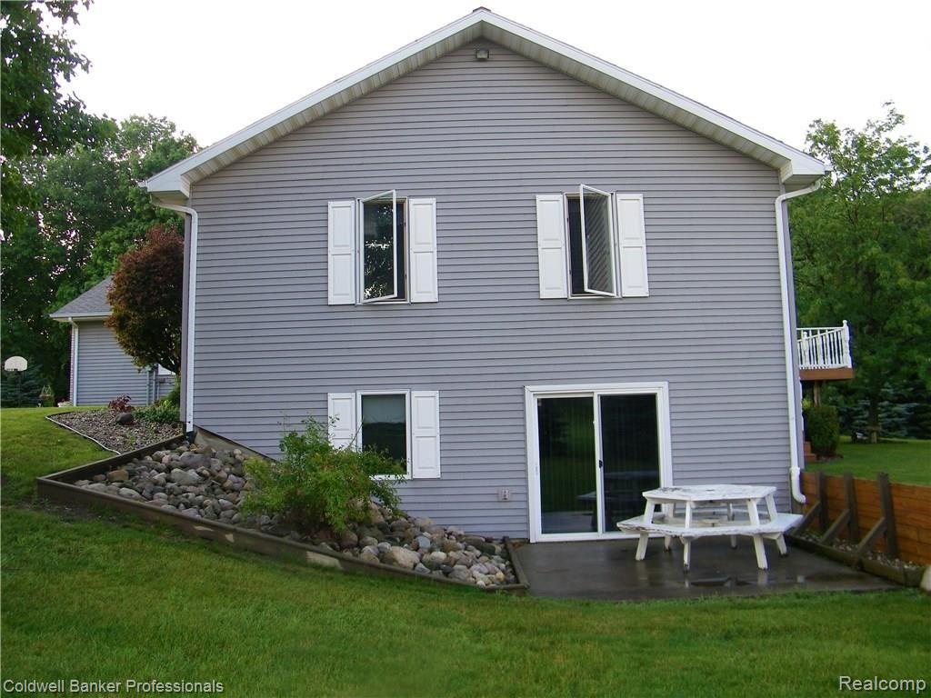5938 Old State Road North Branch, MI 48461 - Photo 29 of 31 100_3810.jpg