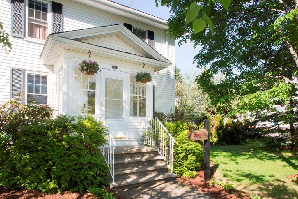 Enclosed front porch