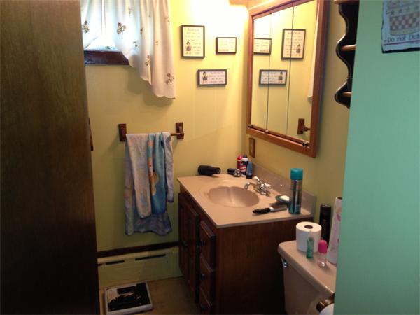 319 Tecumseh Street Fall River, MA 02721 - Photo 11 of 29