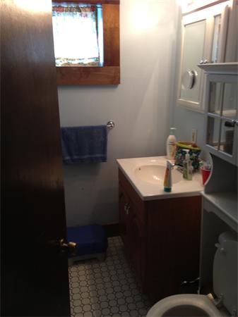 319 Tecumseh Street Fall River, MA 02721 - Photo 24 of 29