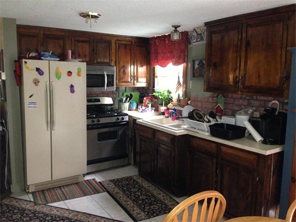 319 Tecumseh Street Fall River, MA 02721 - Photo 4 of 29