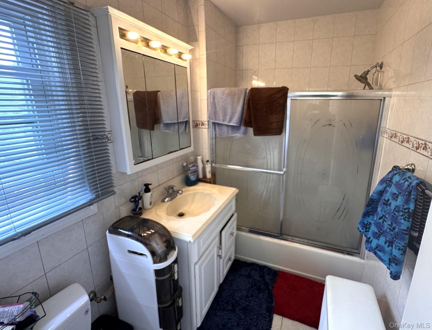36 Earle Place New Rochelle, NY 10801 - Photo 20 of 36