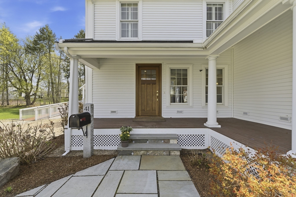 41 Stone Street, Unit 41 Walpole, MA 02081 - Photo 4 of 23