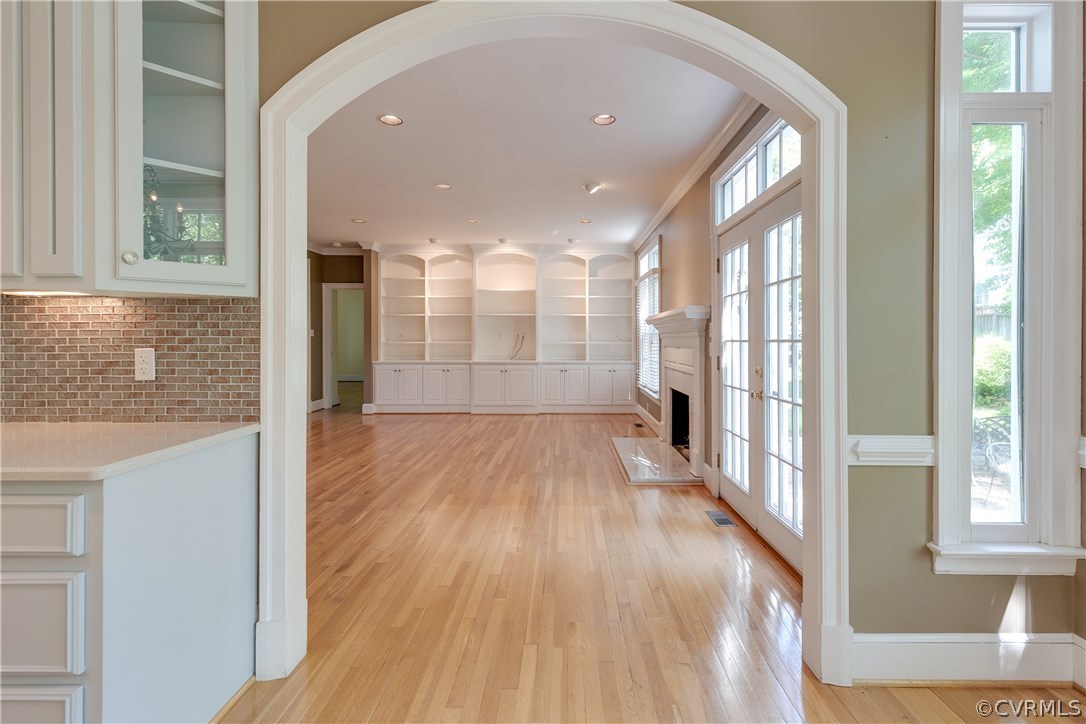 8100 Lower Ralston Road Henrico, VA 23229 - Photo 20 of 50 Into the family room