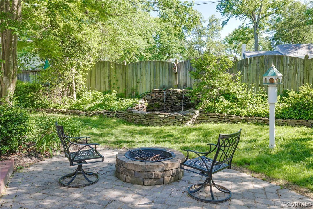 8100 Lower Ralston Road Henrico, VA 23229 - Photo 47 of 50 Lovely professionally landscaped rear yard with wa