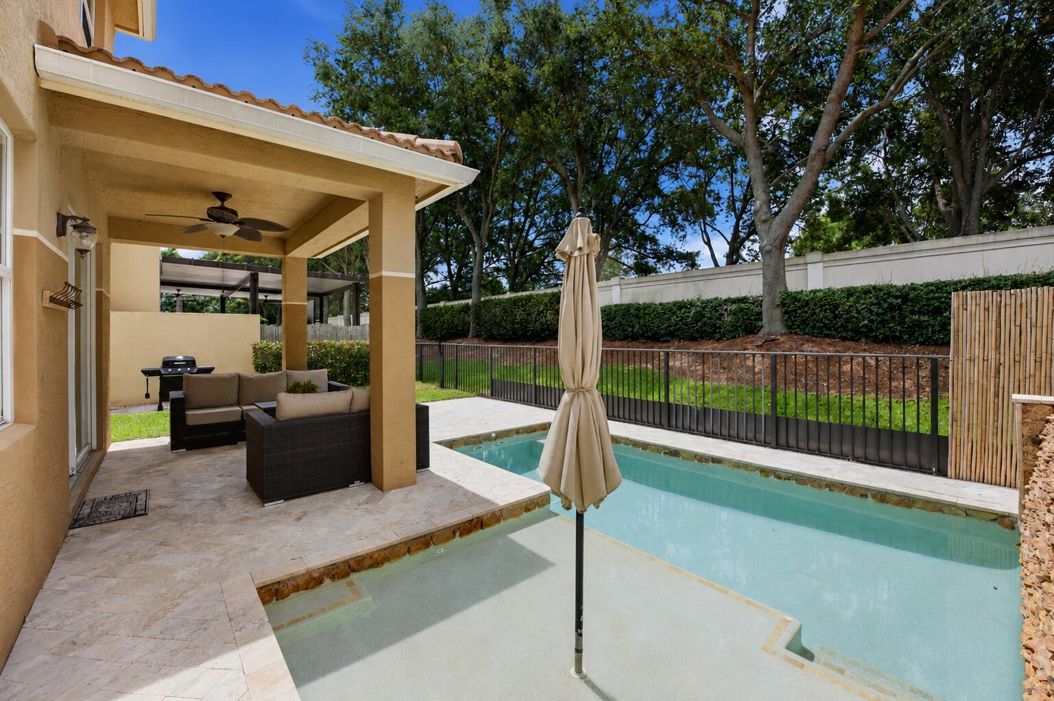 7850 Red Mahogany Road Boynton Beach, FL 33437 - Photo 13 of 40 Custom Pool