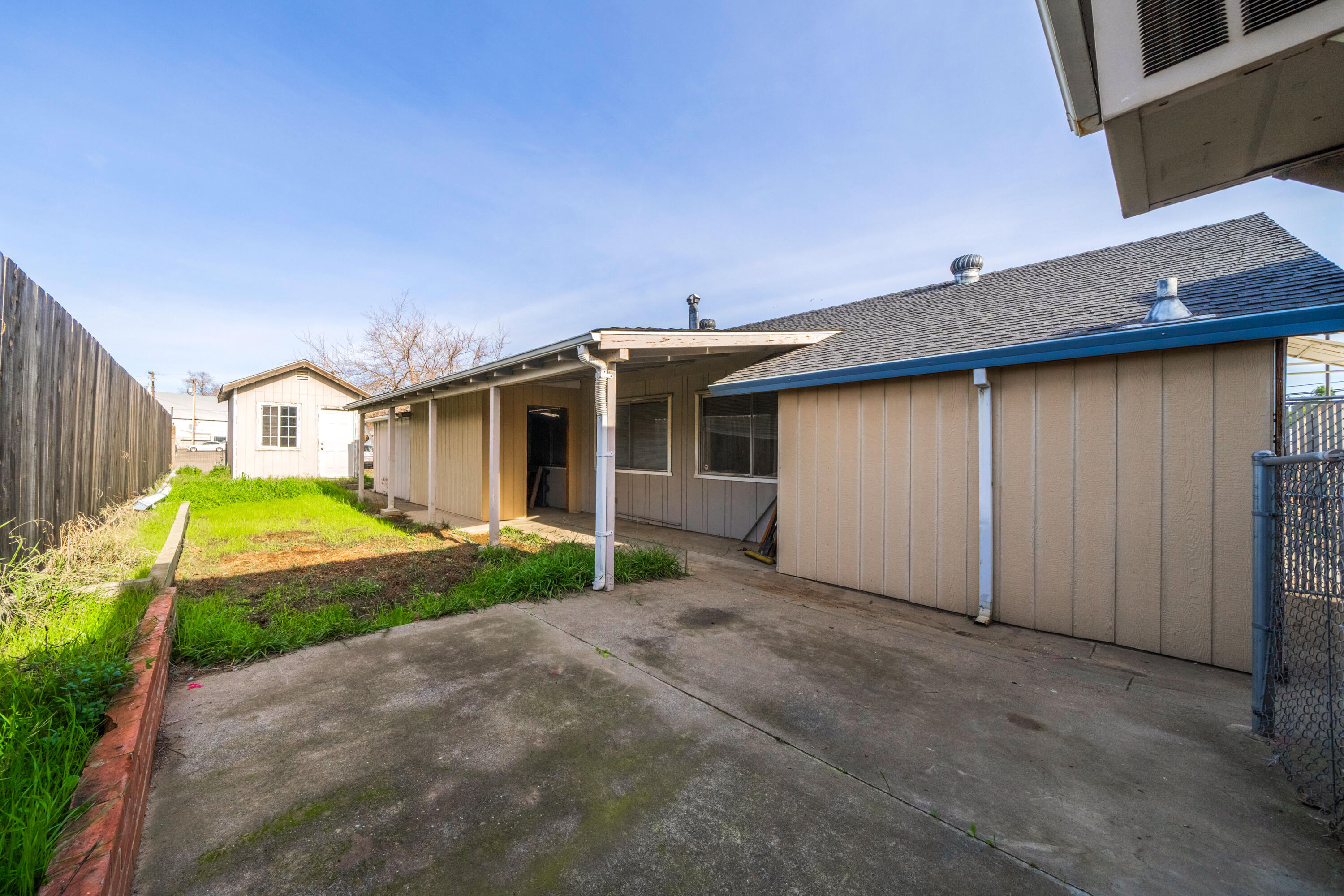 240 Kimball Road Red Bluff, CA 96080 - Photo 46 of 56 a view of a house with backyard and porch