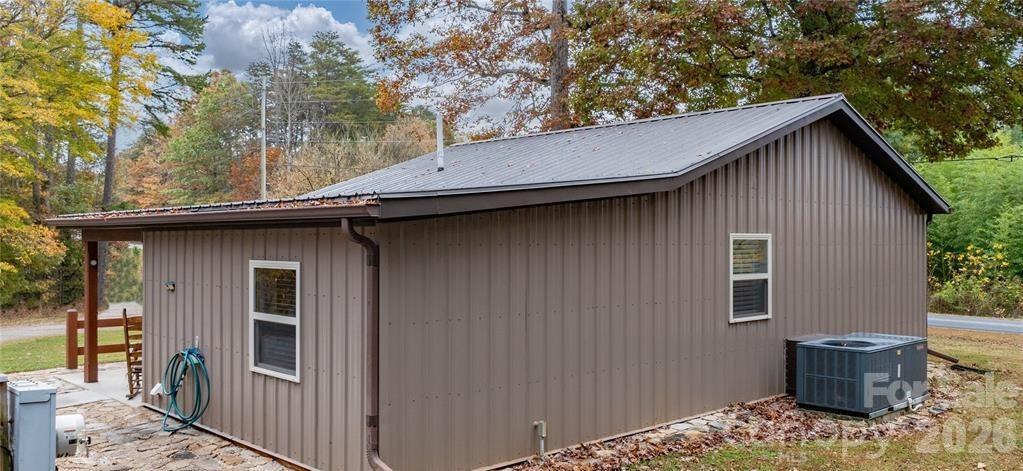 1846 Deer Park Road Nebo, NC 28761 - Photo 20 of 23 Gallery Image 20