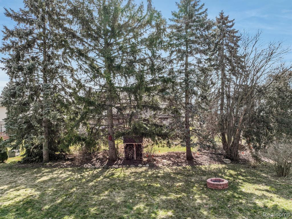 2063 Warrington Road Rochester Hills, MI 48307 - Photo 30 of 32