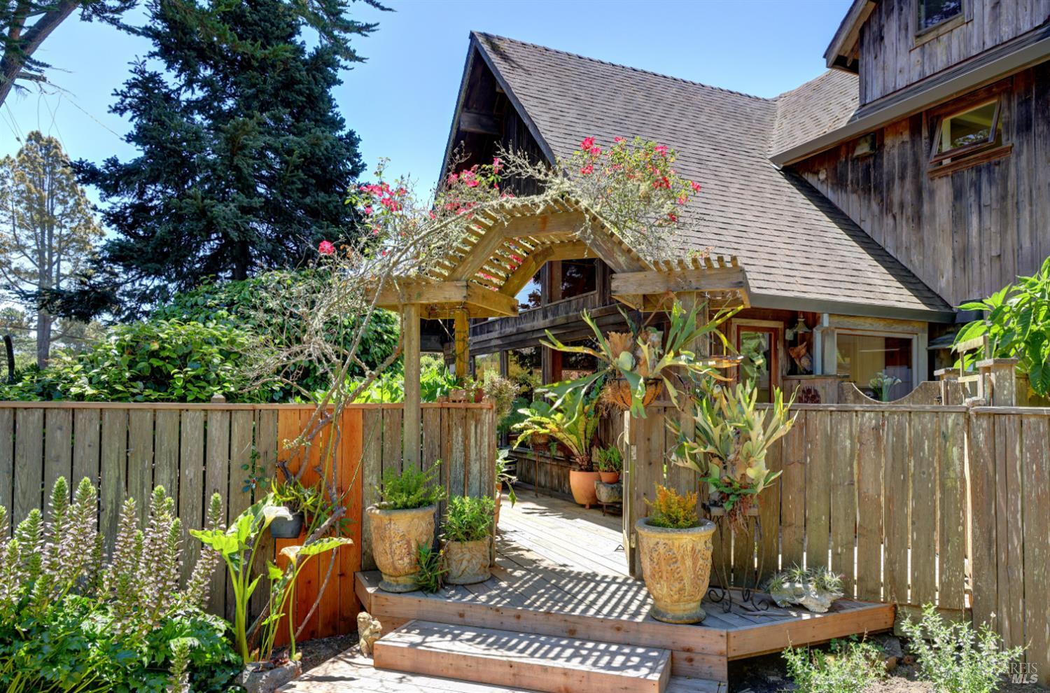 385 Cedar Road Bolinas, CA 94924 - Photo 5 of 70