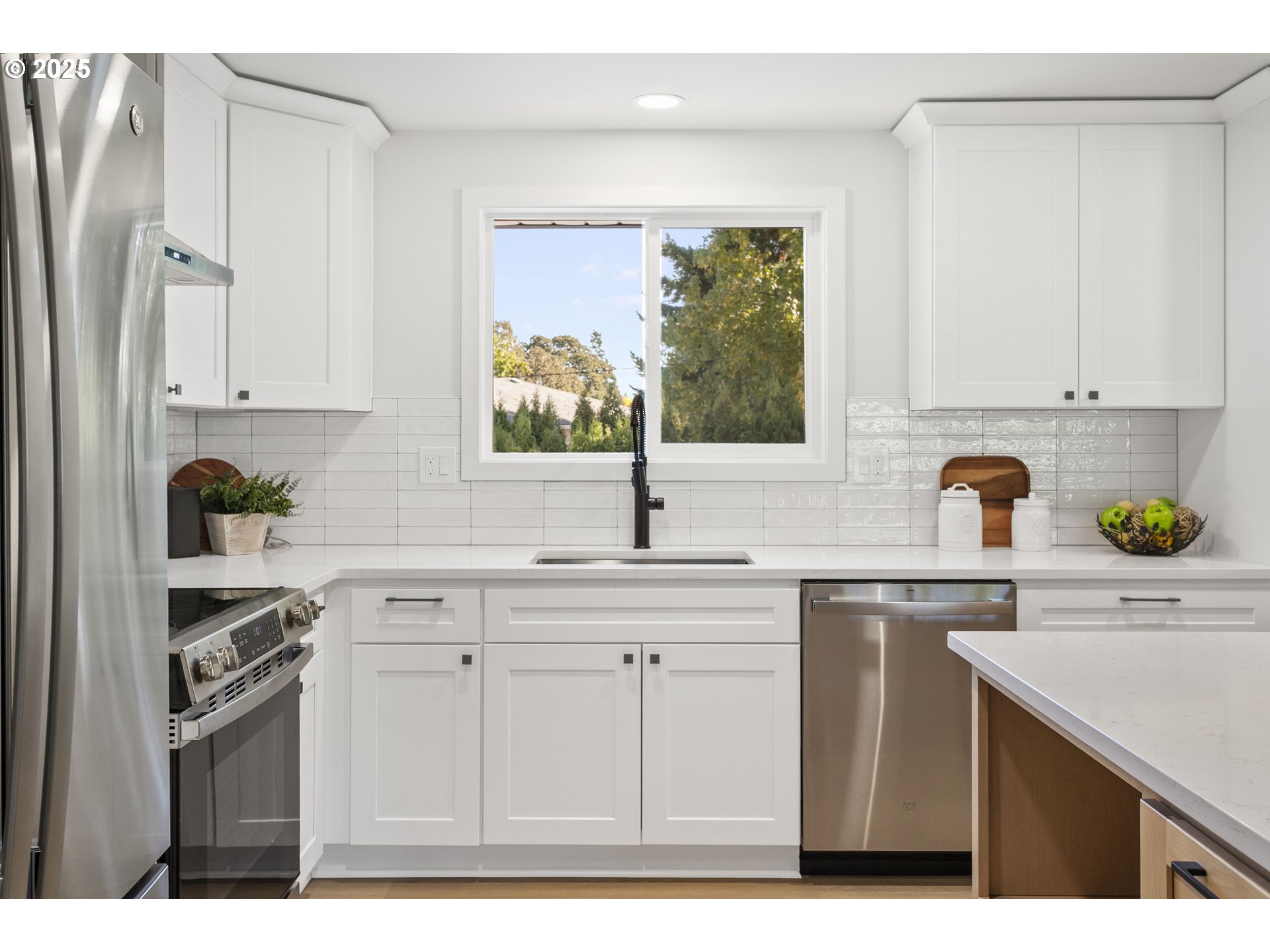 4816 Southeast Robin Road Milwaukie, OR 97267 - Photo 14 of 41 Gallery Image 14
