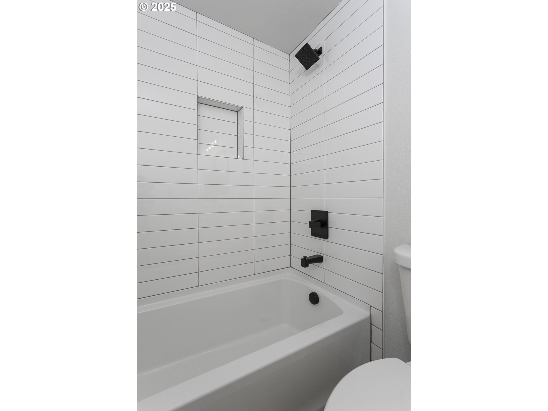 4816 Southeast Robin Road Milwaukie, OR 97267 - Photo 24 of 41 Gallery Image 24