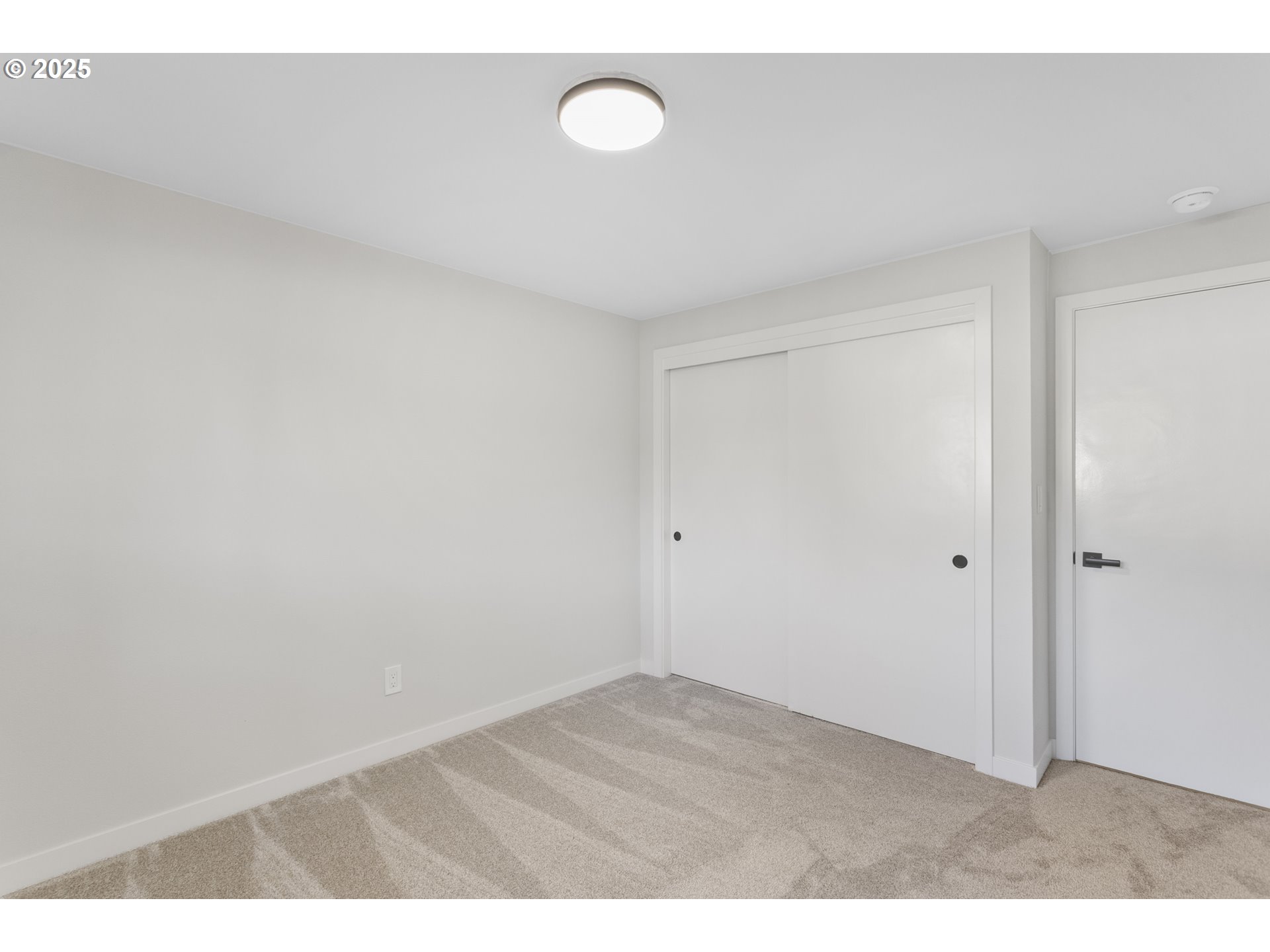 4816 Southeast Robin Road Milwaukie, OR 97267 - Photo 28 of 41 Gallery Image 28