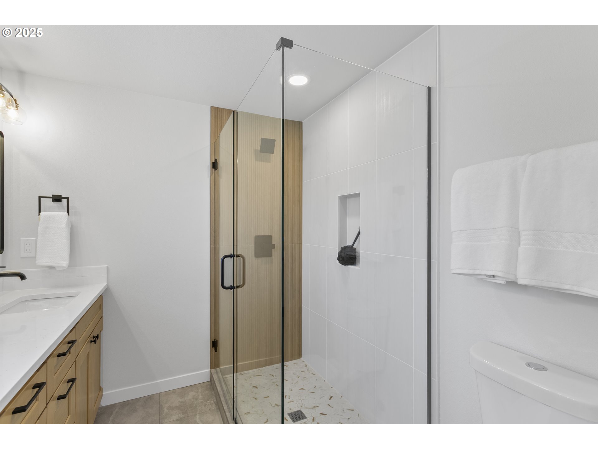4816 Southeast Robin Road Milwaukie, OR 97267 - Photo 33 of 41 Gallery Image 33
