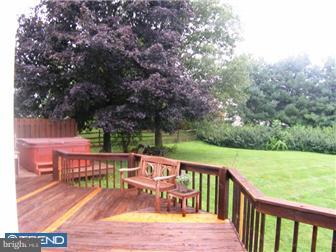 7 Farm House Road Newark, DE 19711 - Photo 4 of 12 Deck