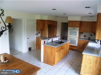 7 Farm House Road Newark, DE 19711 - Photo 10 of 12 Kitchen