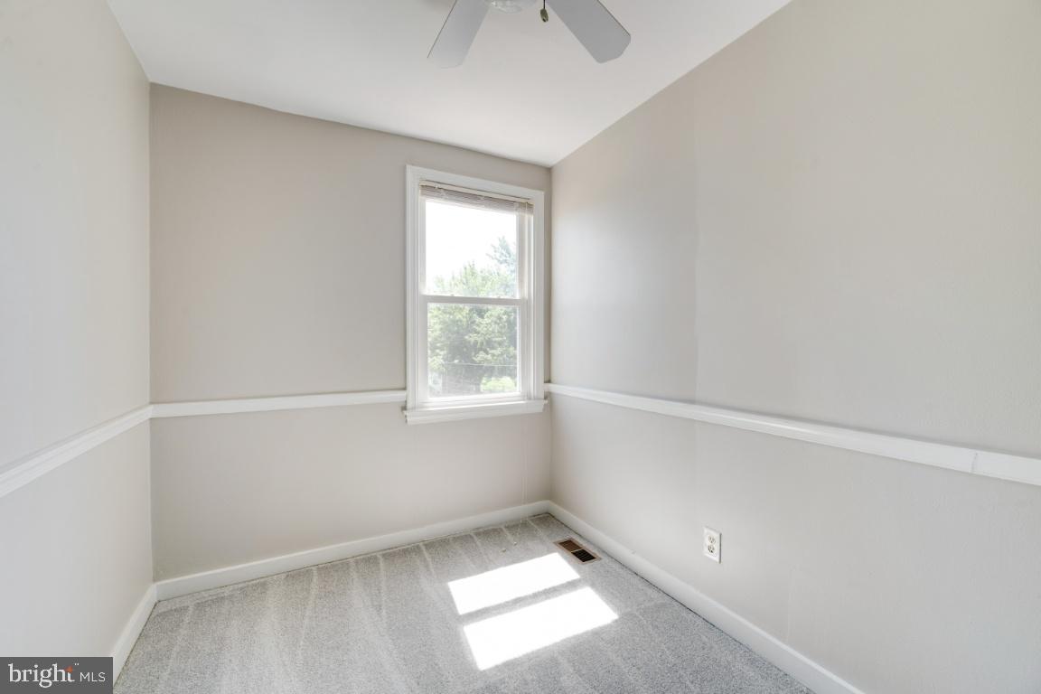 3651 Greenvale Road Baltimore, MD 21229 - Photo 21 of 35 Gallery Image 21