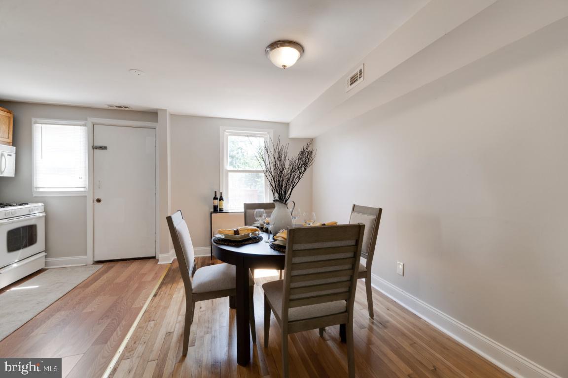 3651 Greenvale Road Baltimore, MD 21229 - Photo 7 of 35 Gallery Image 7