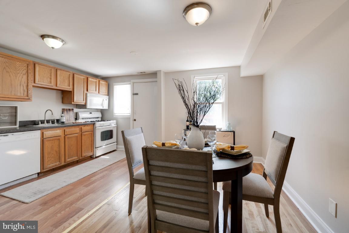 3651 Greenvale Road Baltimore, MD 21229 - Photo 8 of 35 Gallery Image 8