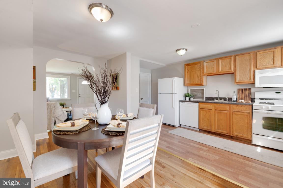 3651 Greenvale Road Baltimore, MD 21229 - Photo 9 of 35 Gallery Image 9