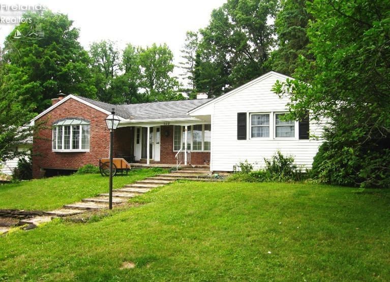 208 Old State Road South Norwalk, OH 44857 - Photo 1 of 10 Gallery Image 1