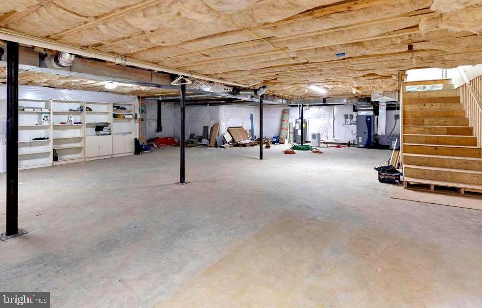 328 Hickory Point Road Pasadena, MD 21122 - Photo 42 of 49 Expansive Garage / Workshop Space