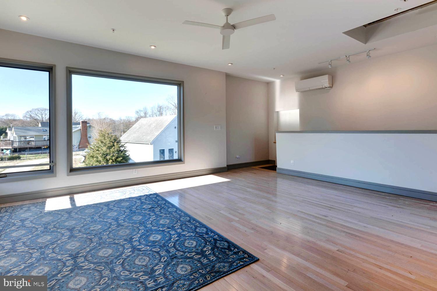 328 Hickory Point Road Pasadena, MD 21122 - Photo 43 of 49 Upper Studio . White Wash Oak Wood Flooring