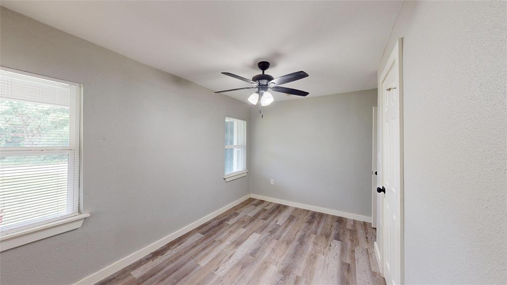 1929 Collier Drive Denison, TX 75020 - Photo 19 of 31