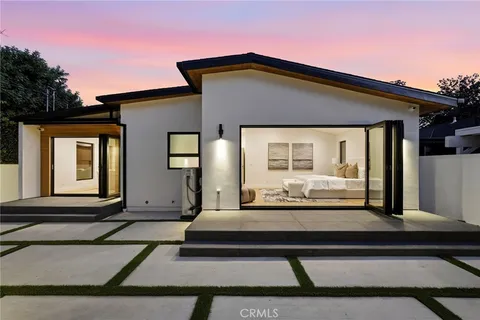 $2,849,000 | 14627 Huston Street, Sherman Oaks, CA 91403