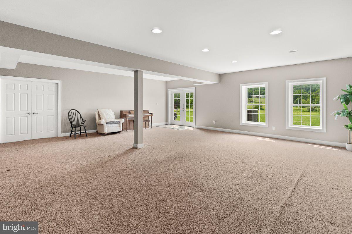 8170 Hollow Road Middletown, MD 21769 - Photo 42 of 67 a view of a livingroom with furniture and a window