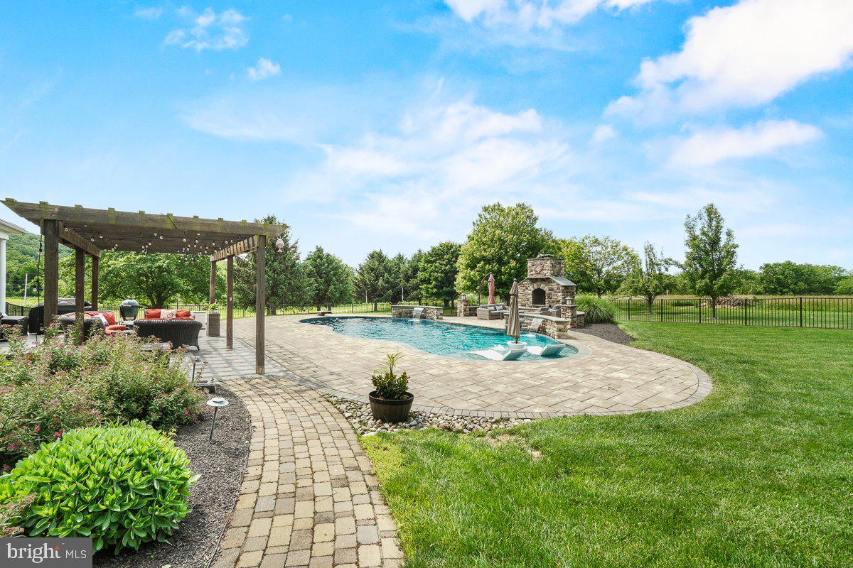 8170 Hollow Road Middletown, MD 21769 - Photo 46 of 67 Exterior